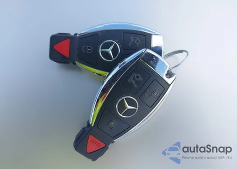 2014 Mercedes-Benz E 350 z USA, uszkodzony, nr VIN WDDHF5KBXEA873064